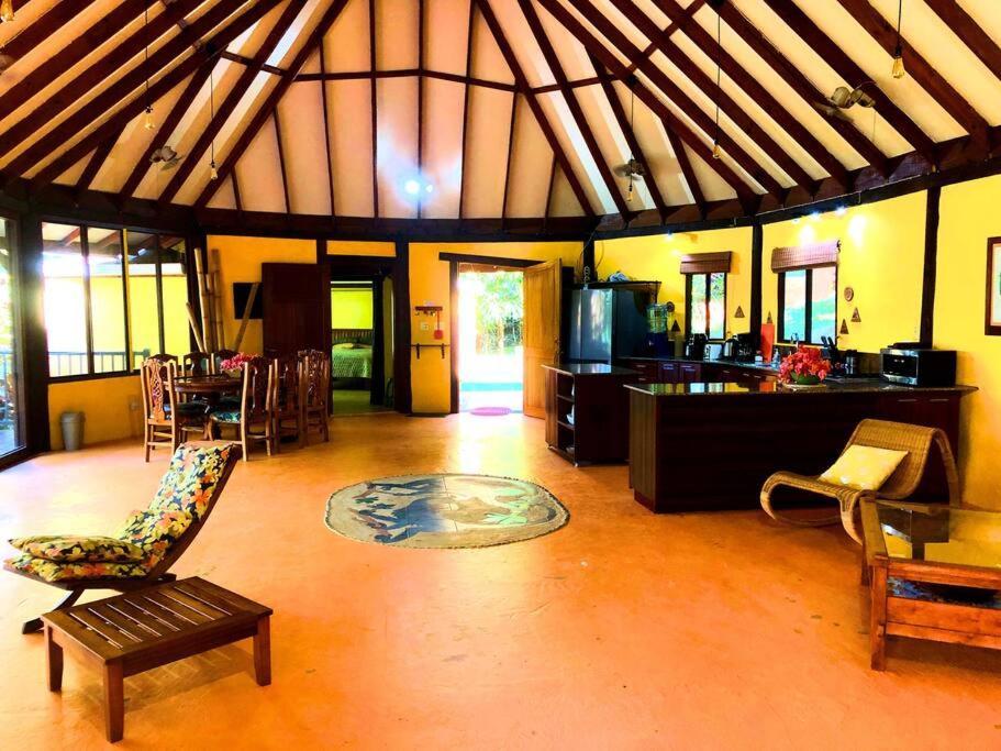 בוקס דל טורו Villa Del Idaan מראה חיצוני תמונה